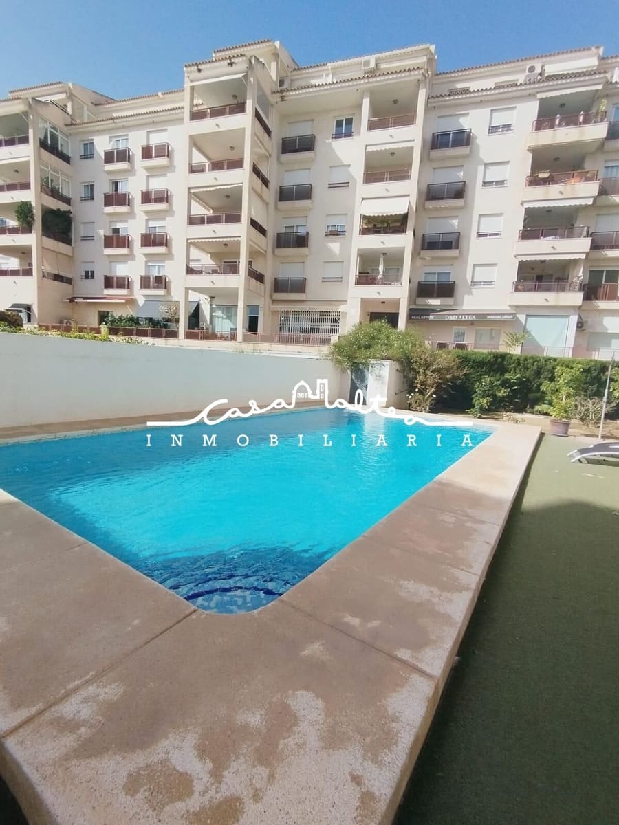 2 bedroom Penthouse for rent in Altea with pool garage - € 1,500 (Ref: 8615429)