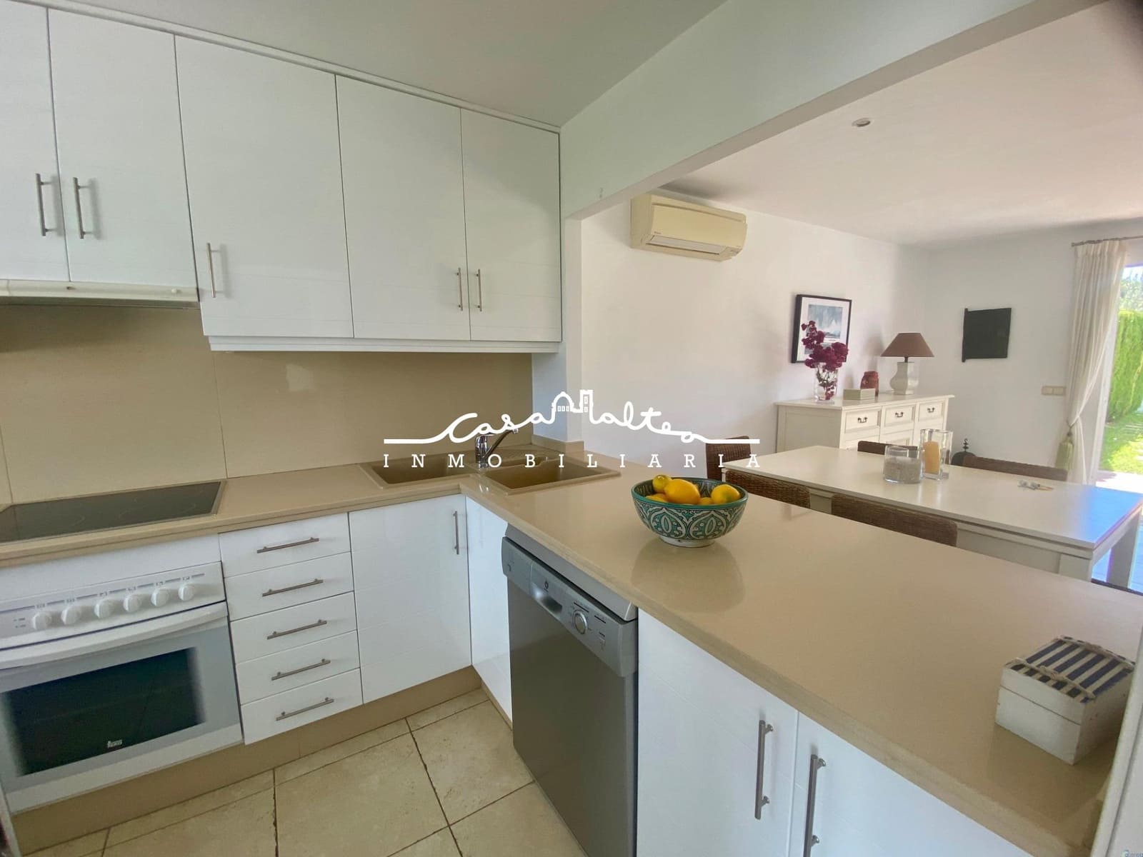 3 bedroom Apartment for sale in Altea with pool garage - € 485,000 (Ref: 8615430)