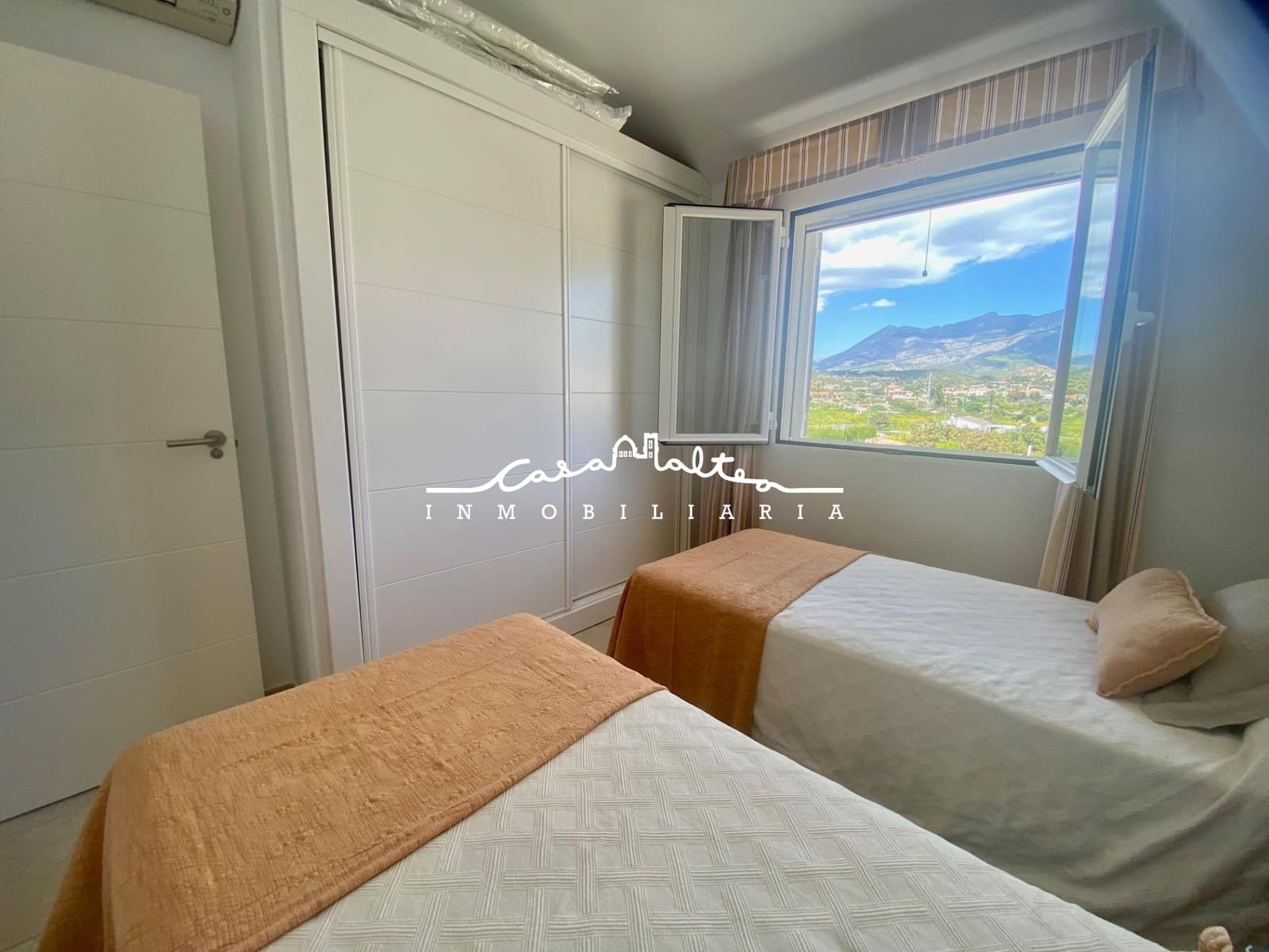 3 bedroom Apartment for sale in Altea with pool garage - € 485,000 (Ref: 8615430)