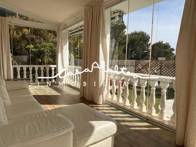 5 bedroom Villa for sale in Altea la Vella, Altea with pool garage - € 899,000 (Ref: 8641173)