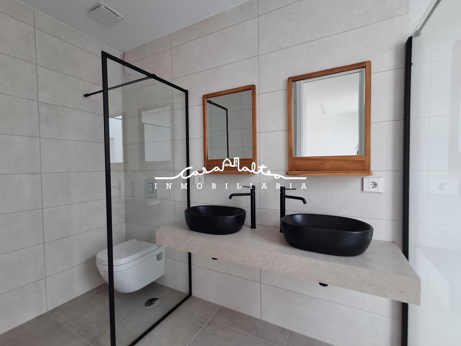 4 bedroom Villa for sale in Albir with pool - € 875,000 (Ref: 8679858)