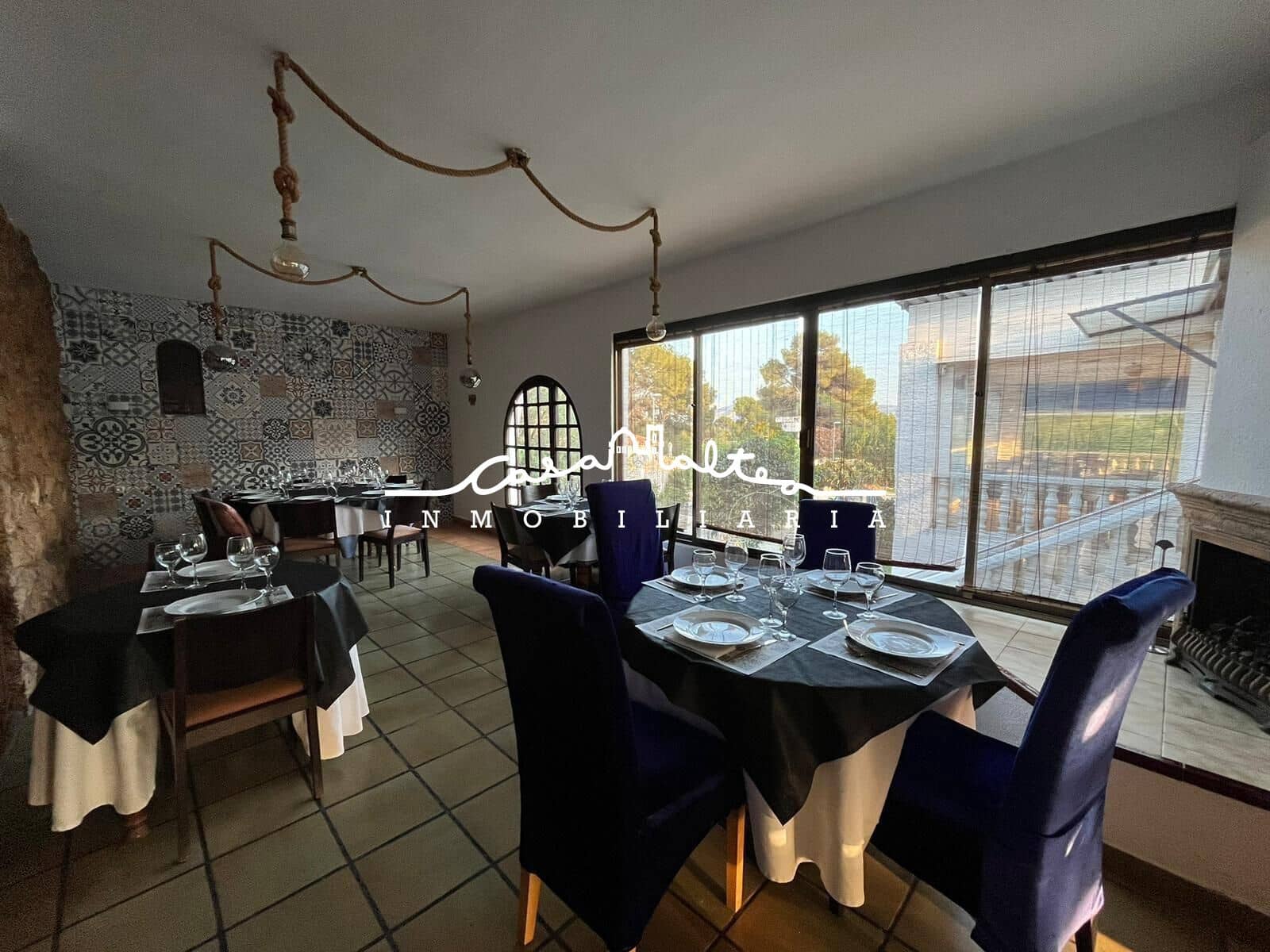 5 bedroom Villa for sale in La Nucia with pool - € 1,300,000 (Ref: 8687798)