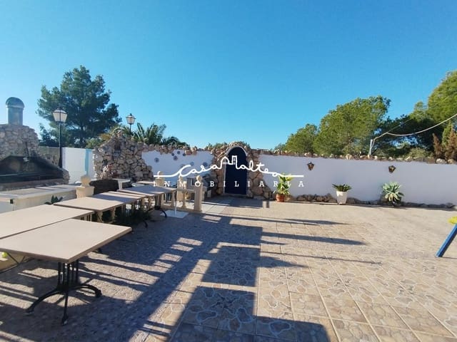 Chalet de 5 habitaciones en La Nucia en venta con piscina - 1.300.000 € (Ref: 8687798)