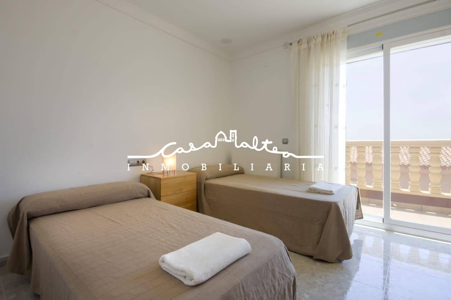 4 soverom Villa til salgs i Calpe / Calp med svømmebasseng garasje - € 1 350 000 (Ref: 8698364)