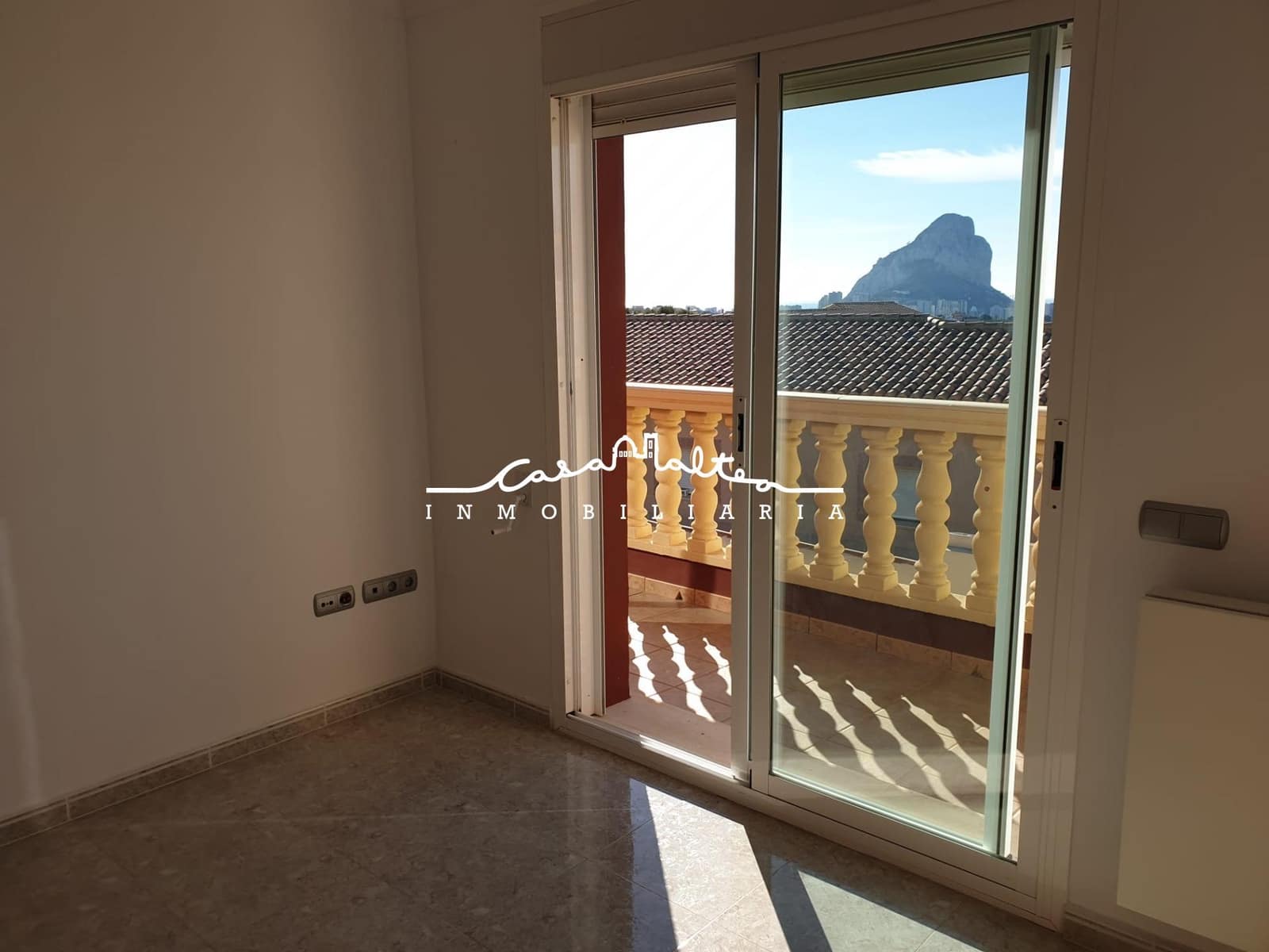 4 soverom Villa til salgs i Calpe / Calp med svømmebasseng garasje - € 1 350 000 (Ref: 8698364)