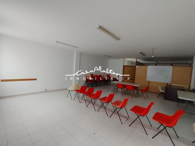 Erhverv til leje i Altea - € 900 (Ref: 8727936)