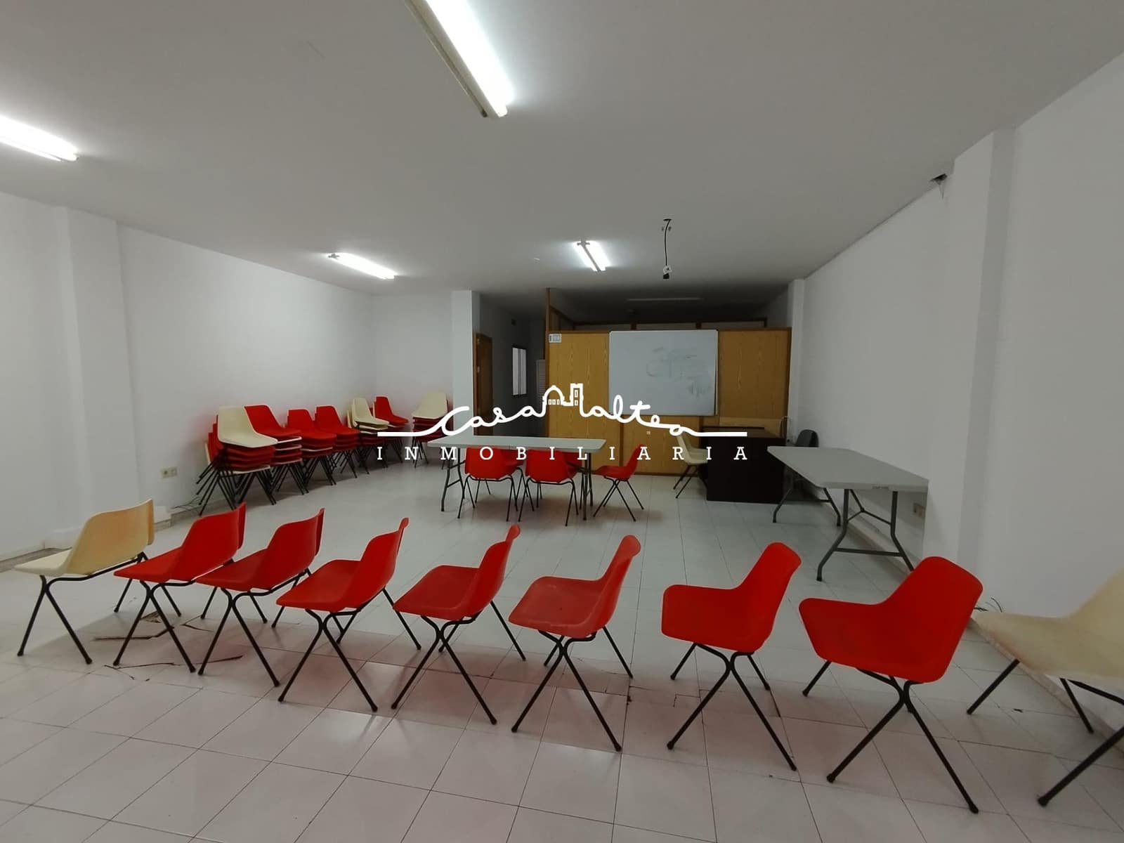 Erhverv til leje i Altea - € 900 (Ref: 8727936)