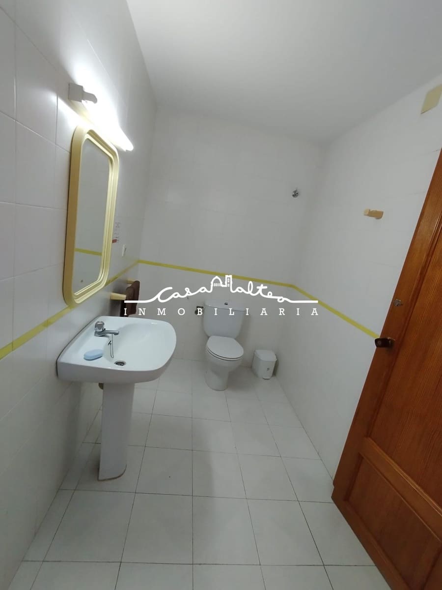 Erhverv til leje i Altea - € 900 (Ref: 8727936)