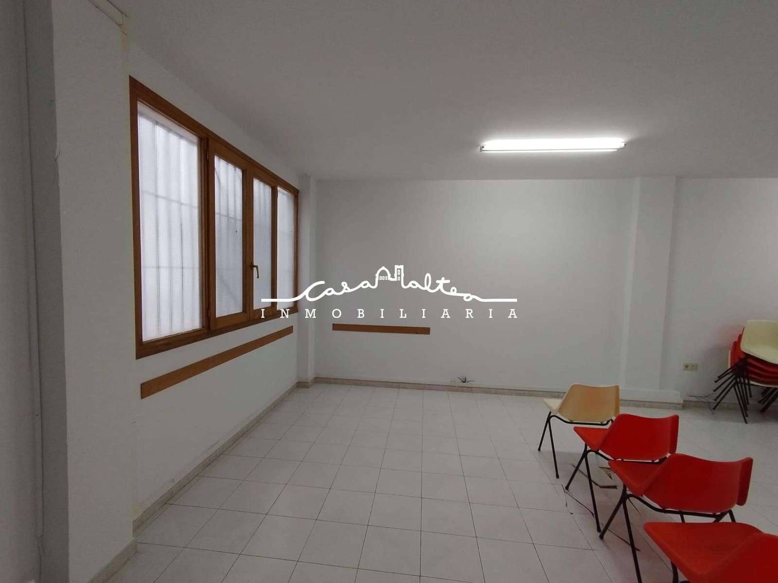 Erhverv til leje i Altea - € 900 (Ref: 8727936)