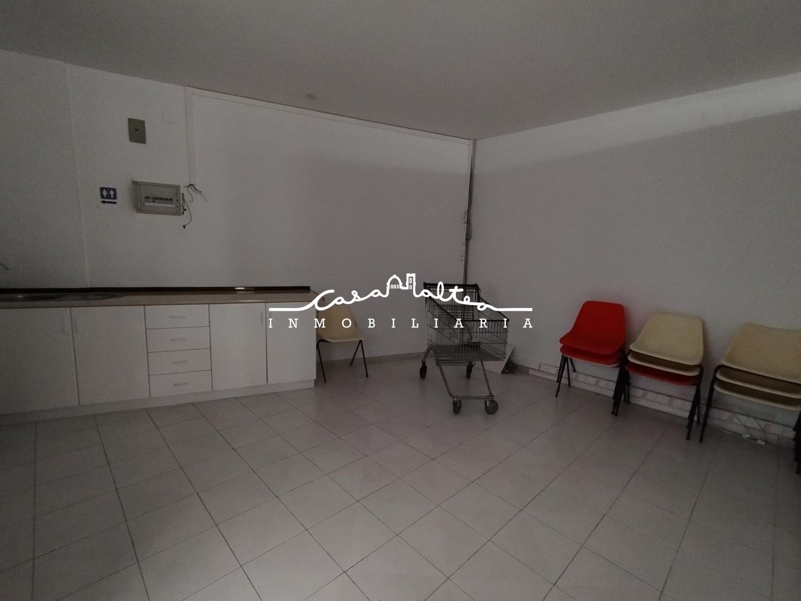 Erhverv til leje i Altea - € 900 (Ref: 8727936)