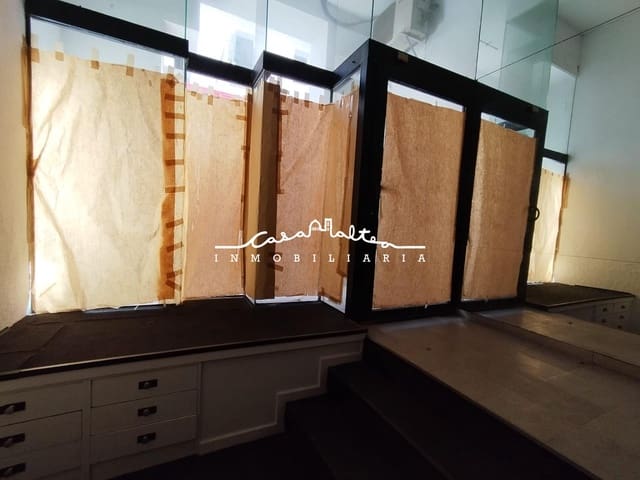 Erhverv til leje i Altea - € 800 (Ref: 8729946)