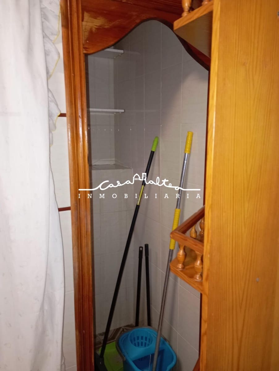 4 bedroom Townhouse for sale in Altea - € 240,000 (Ref: 8737970)