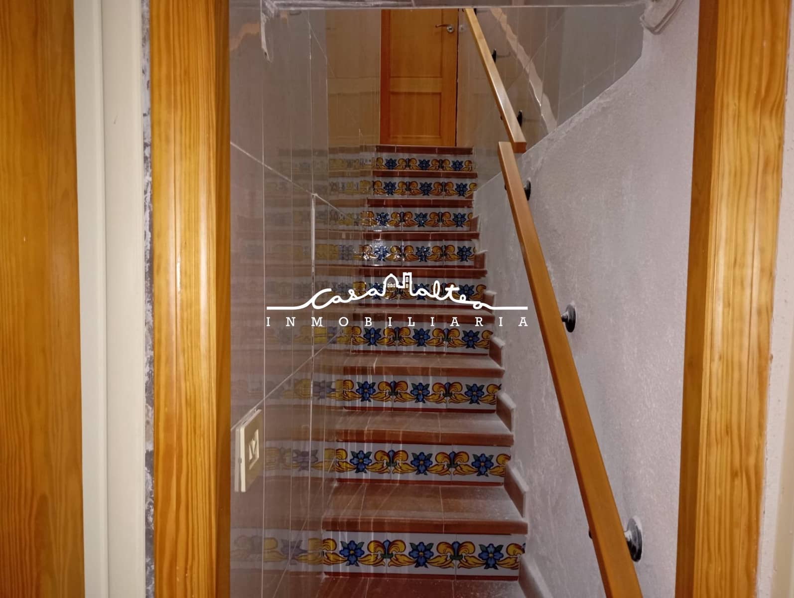 4 bedroom Townhouse for sale in Altea - € 240,000 (Ref: 8737970)