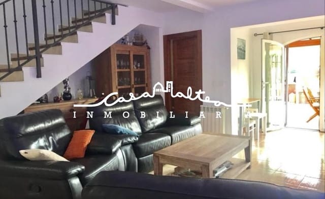 3 bedroom Bungalow for sale in La Nucia with pool - € 315,000 (Ref: 8813045)
