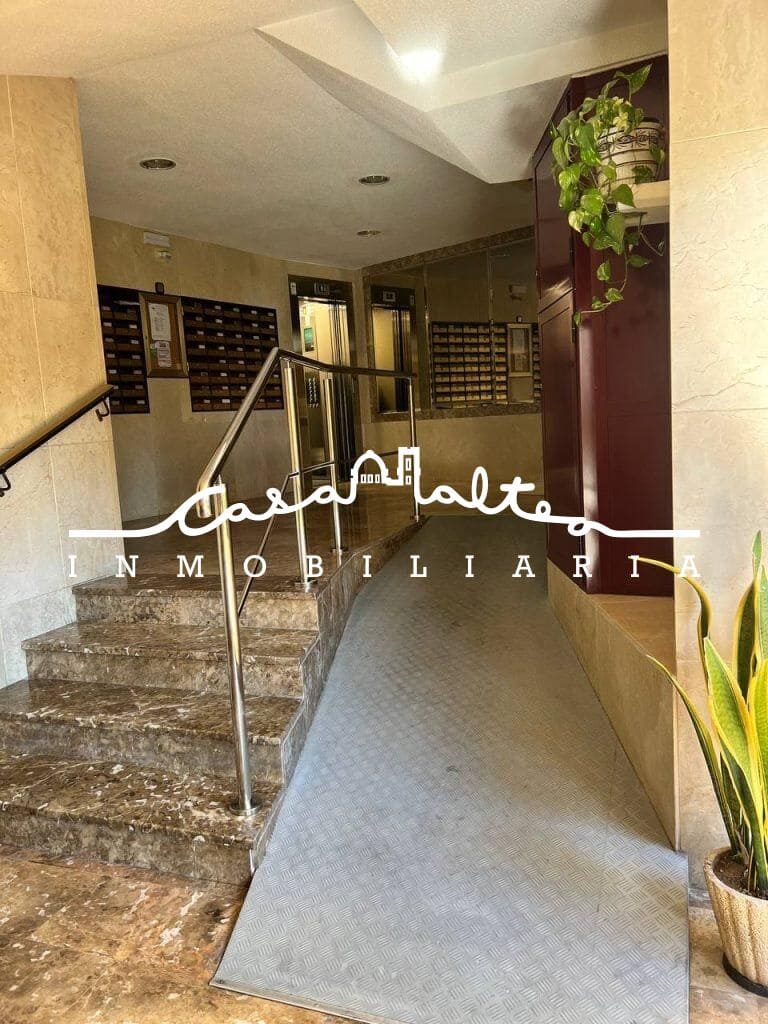 3 bedroom Flat for sale in Benidorm - € 275,000 (Ref: 8839135)