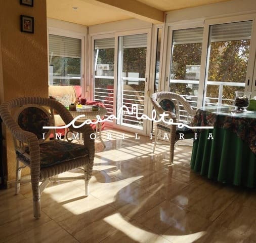 2 chambre Appartement à vendre à Benidorm avec piscine - 350 000 € (Ref: 8849473)