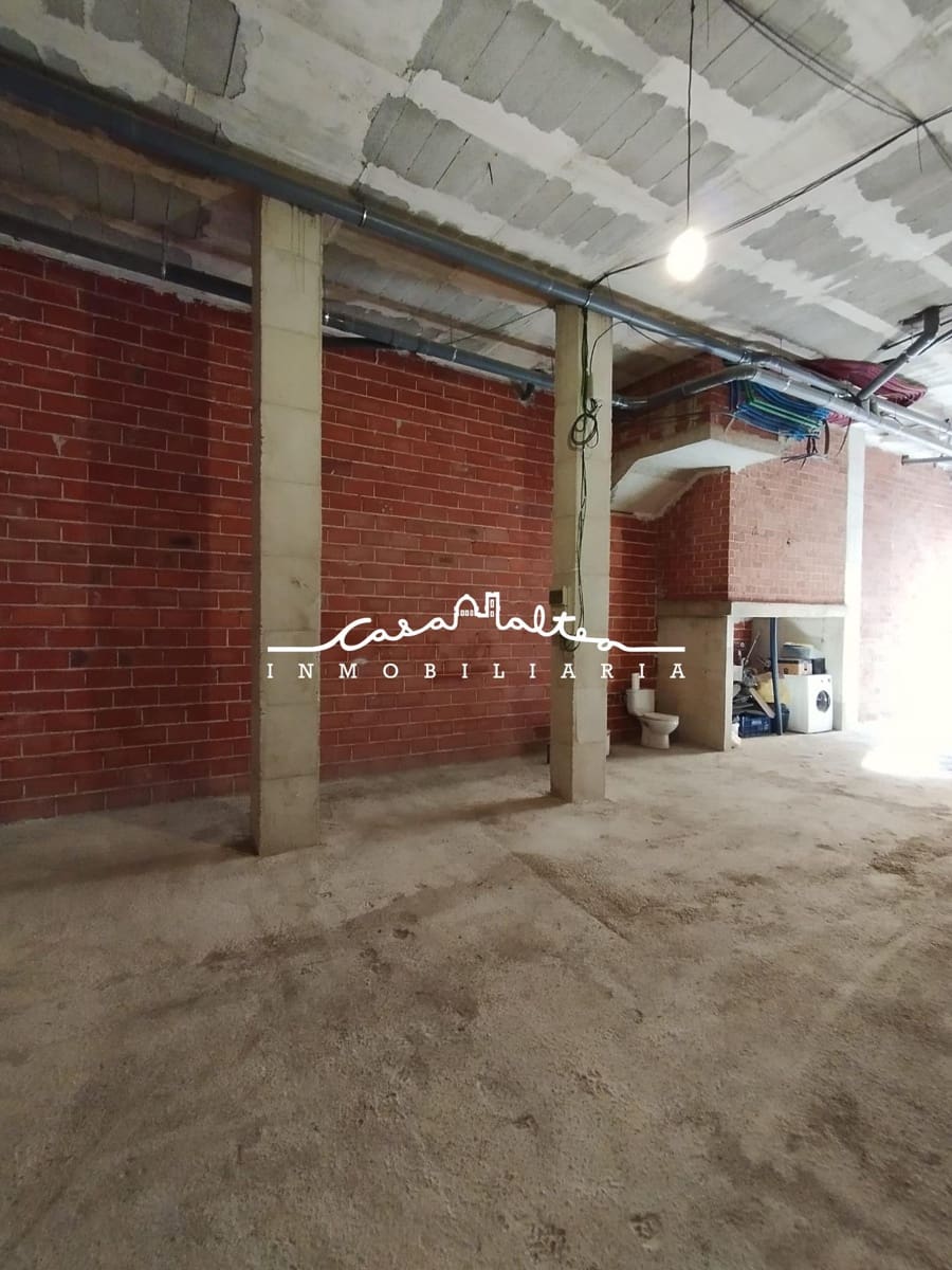 Commercieel te koop in Callosa d'En Sarria - € 150.000 (Ref: 8867218)