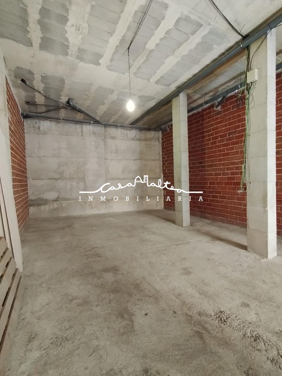 Commercieel te koop in Callosa d'En Sarria - € 150.000 (Ref: 8867218)