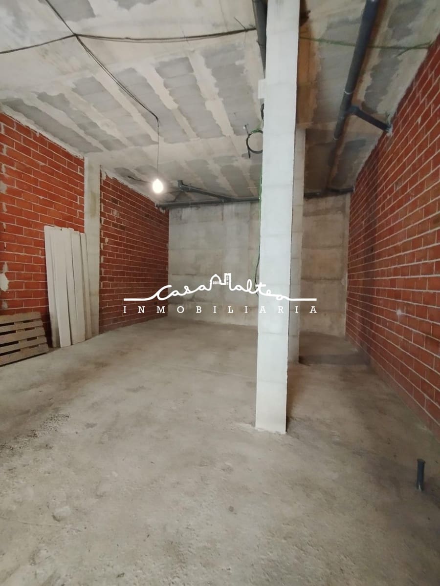 Commercieel te koop in Callosa d'En Sarria - € 150.000 (Ref: 8867218)