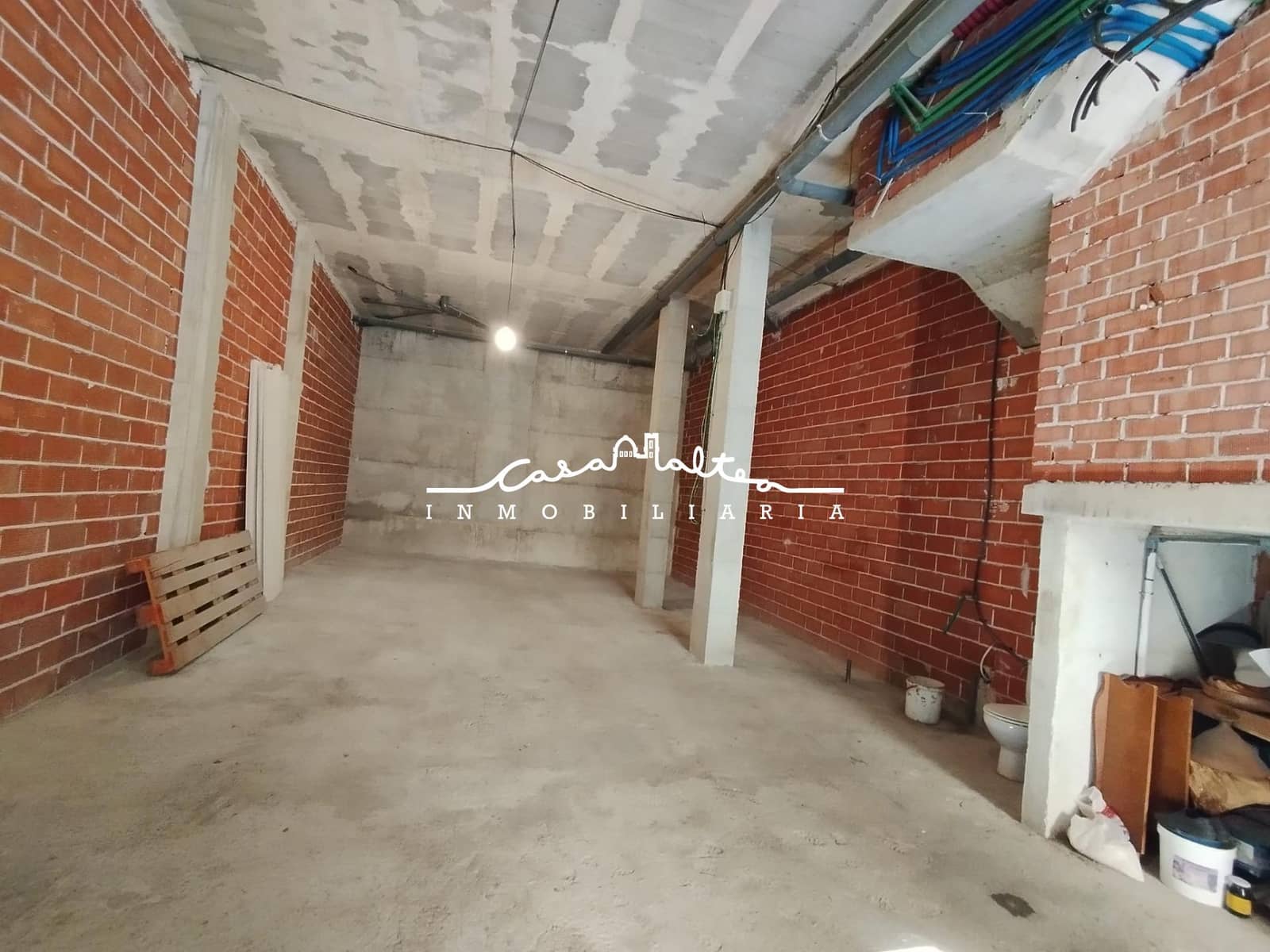 Commercieel te koop in Callosa d'En Sarria - € 150.000 (Ref: 8867218)