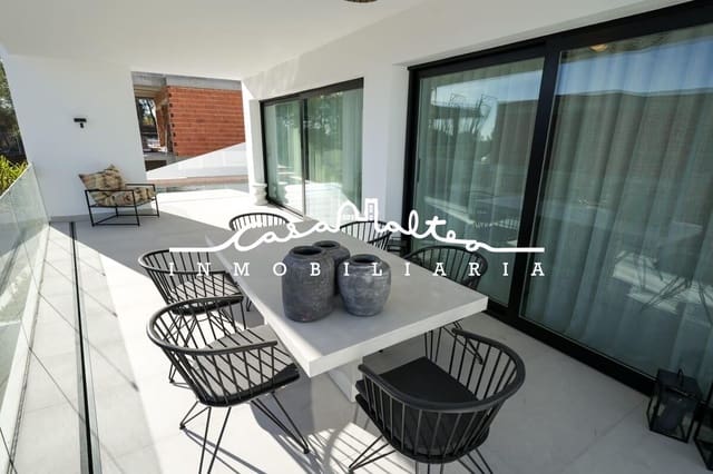 3 makuuhuone Huvila myytävänä paikassa Polop mukana uima-altaan 
autotalli - 810 000 € (Ref: 8869932)