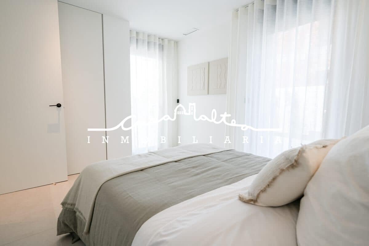 3 makuuhuone Huvila myytävänä paikassa Polop mukana uima-altaan 
autotalli - 810 000 € (Ref: 8869932)