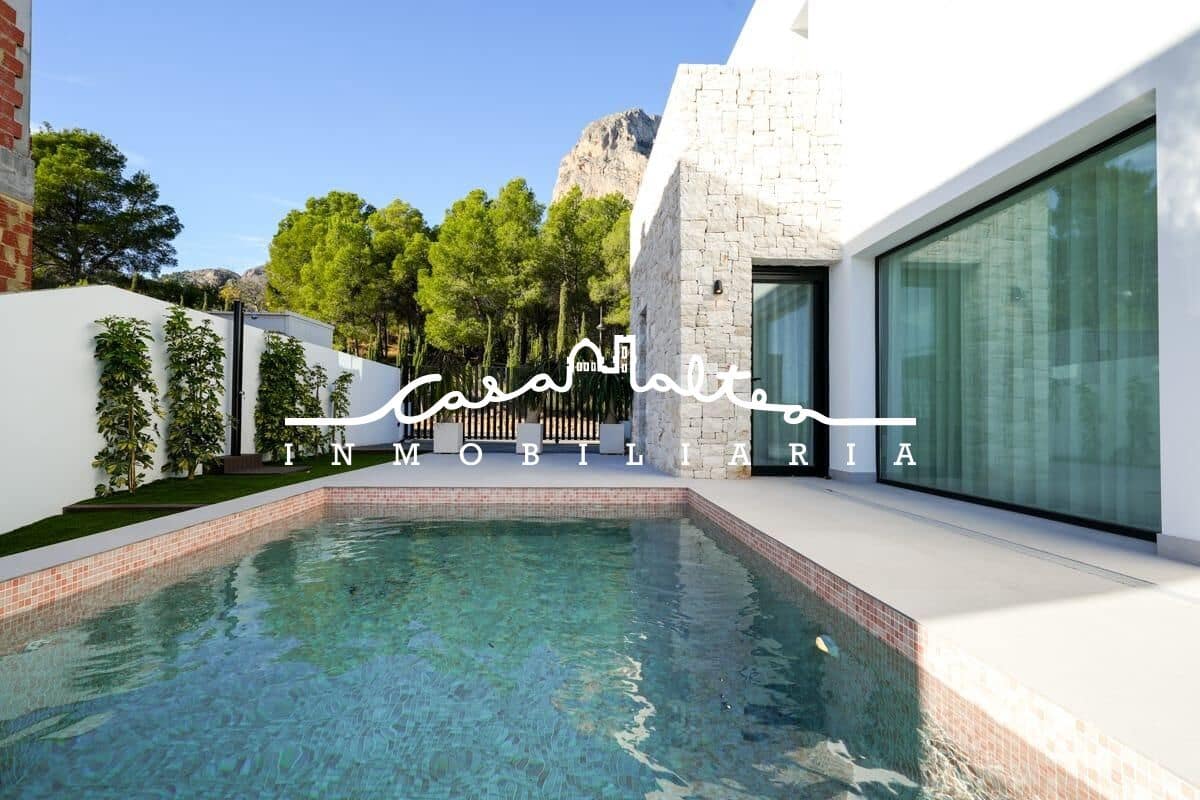 3 makuuhuone Huvila myytävänä paikassa Polop mukana uima-altaan 
autotalli - 810 000 € (Ref: 8869932)