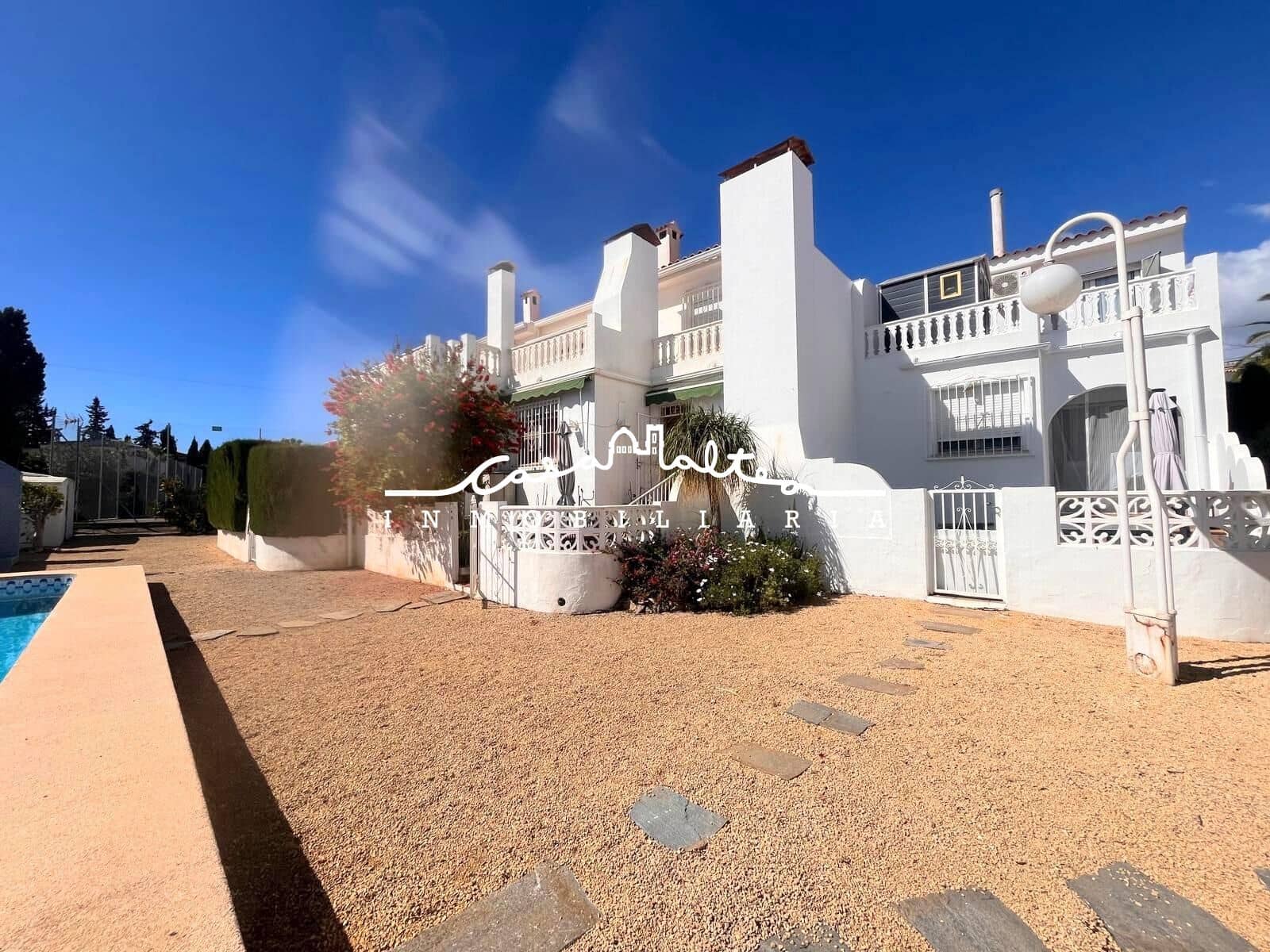 Apartamento de 2 habitaciones en La Nucia en venta con piscina - 210.000 € (Ref: 8970524)