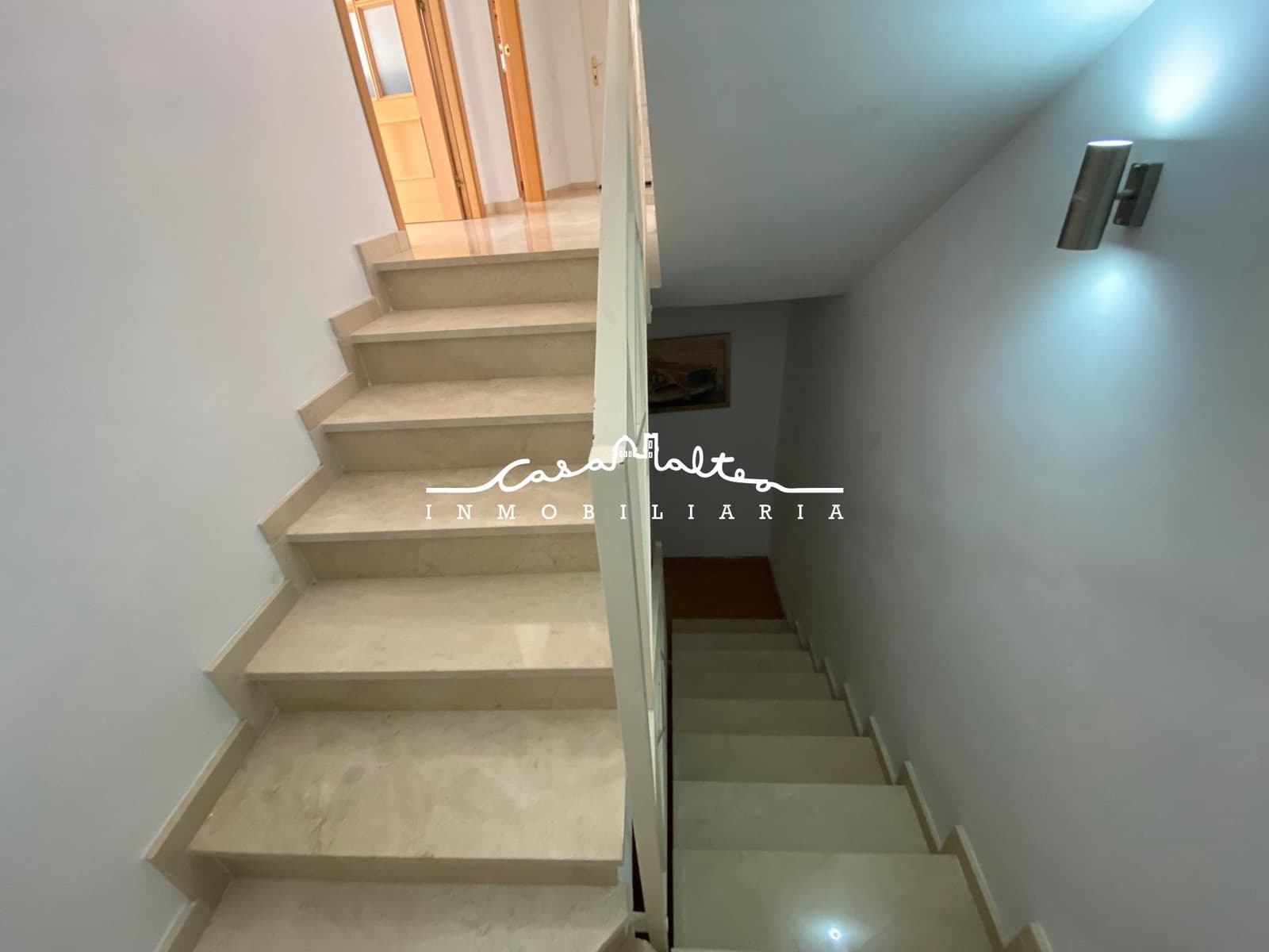 3 sypialnia Dom na sprzedaż w Polop z basenem garażem - 375 000 € (Ref: 8970527)