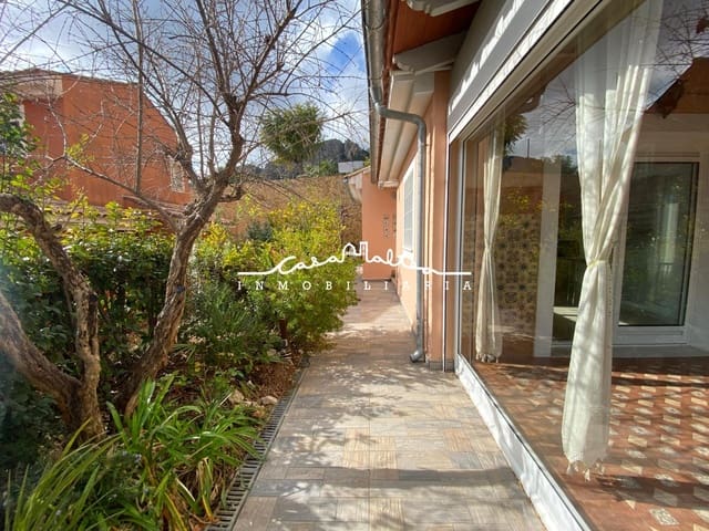 3 quarto Casa em Banda para venda em Polop com piscina garagem - 375 000 € (Ref: 8970527)