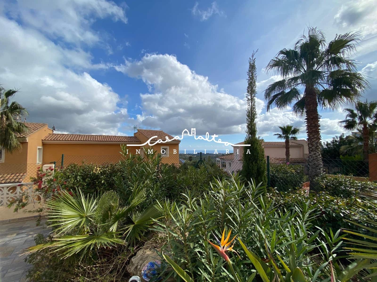 3 sypialnia Dom na sprzedaż w Polop z basenem garażem - 375 000 € (Ref: 8970527)