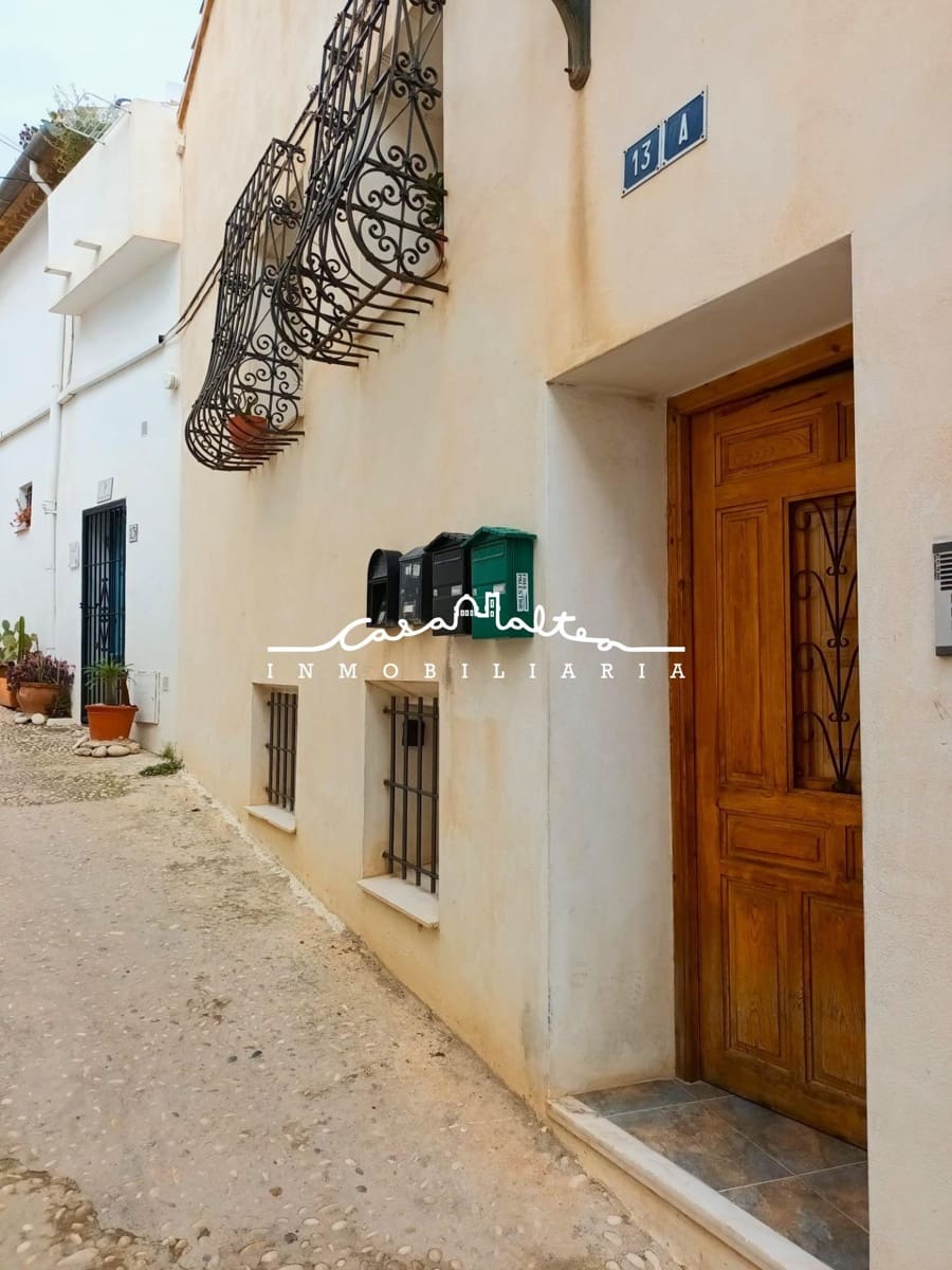 2 bedroom Apartment for sale in Altea - € 210,000 (Ref: 8982495)