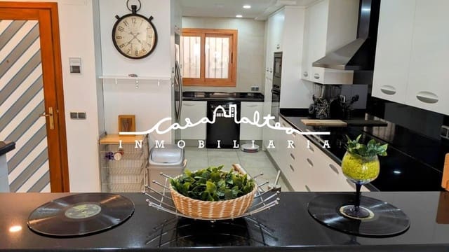 2 bedroom Apartment for rent in Altea with pool garage - € 2,200 (Ref: 8982498)