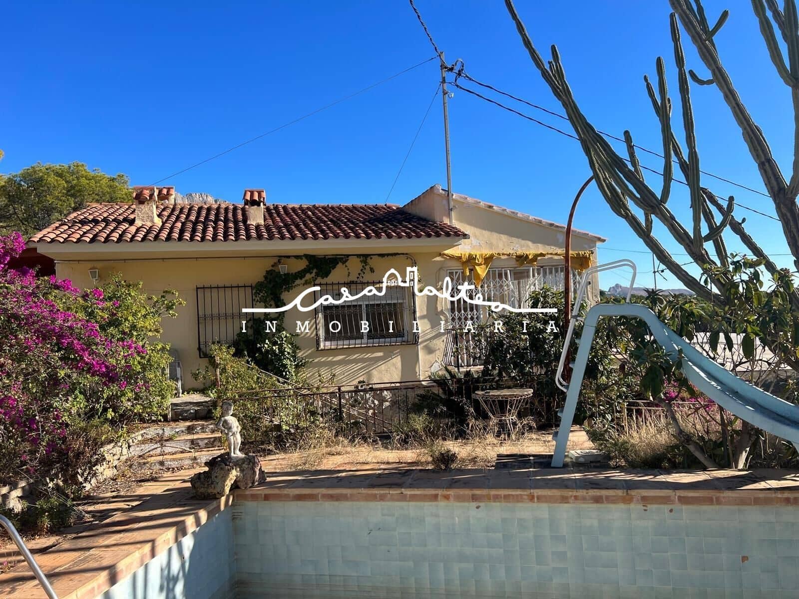 4 bedroom Finca/Country House for sale in Altea la Vella with pool - € 550,000 (Ref: 8988659)