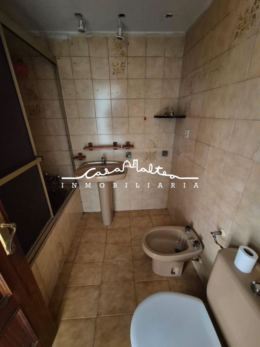 2 soveværelse Rækkehus til salg i Benidorm med swimmingpool garage - € 215.000 (Ref: 8992658)