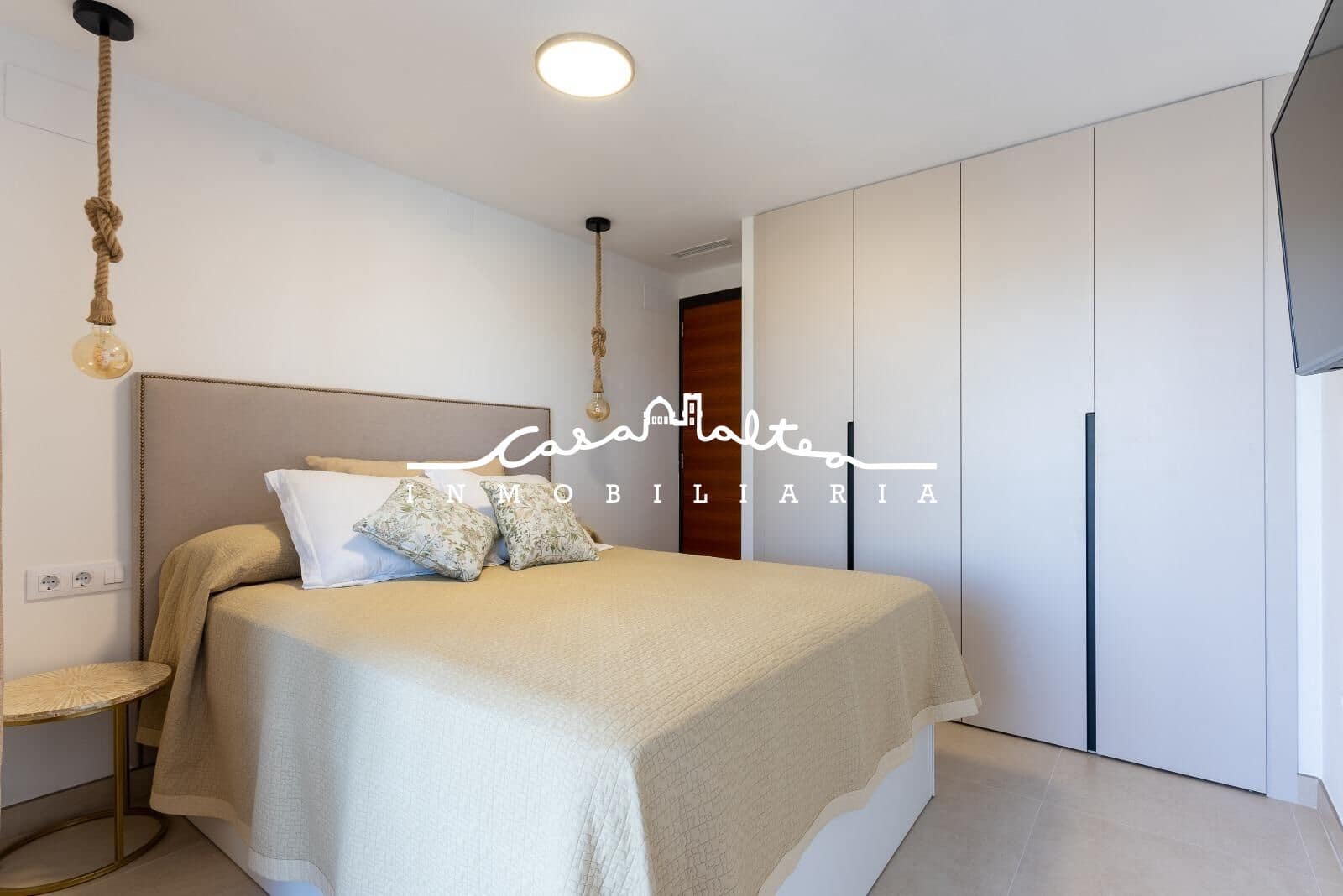 Piso de 2 habitaciones en Calpe / Calp en venta - 340.000 € (Ref: 9023673)
