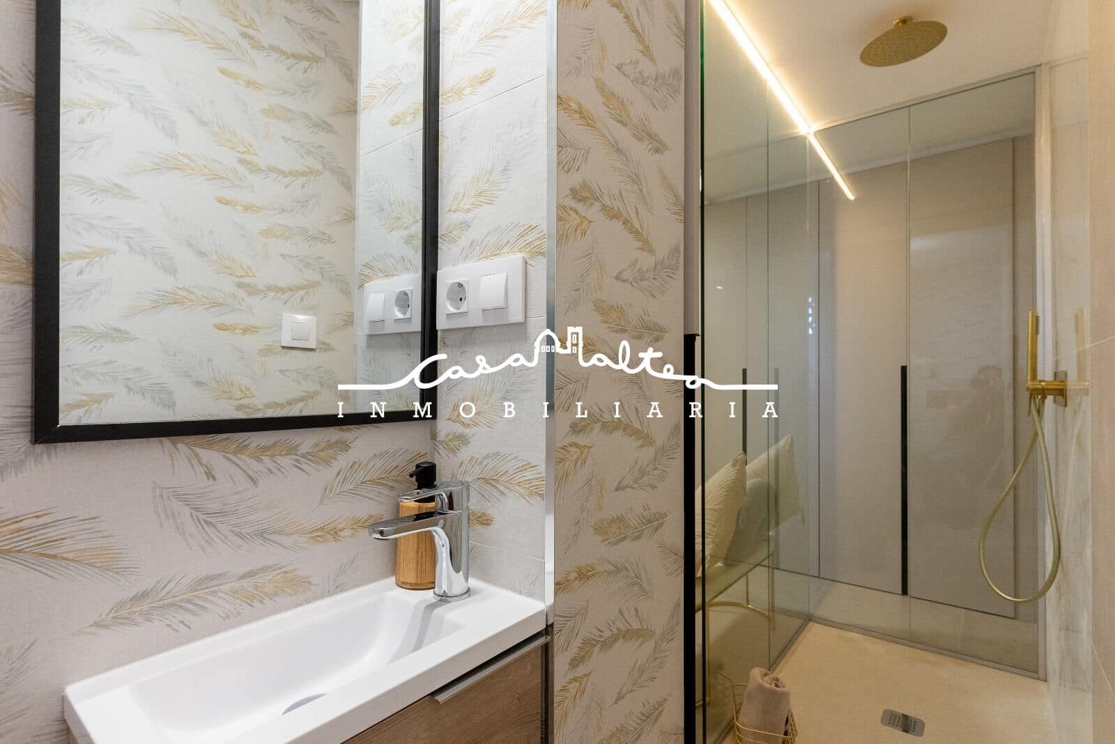 Piso de 2 habitaciones en Calpe / Calp en venta - 340.000 € (Ref: 9023673)