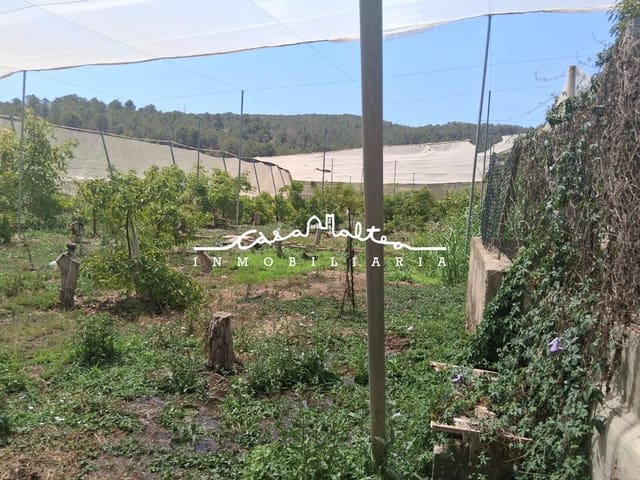 Rakentamaton maa myytävänä paikassa Callosa d'En Sarrià - 86 000 € (Ref: 9065351)