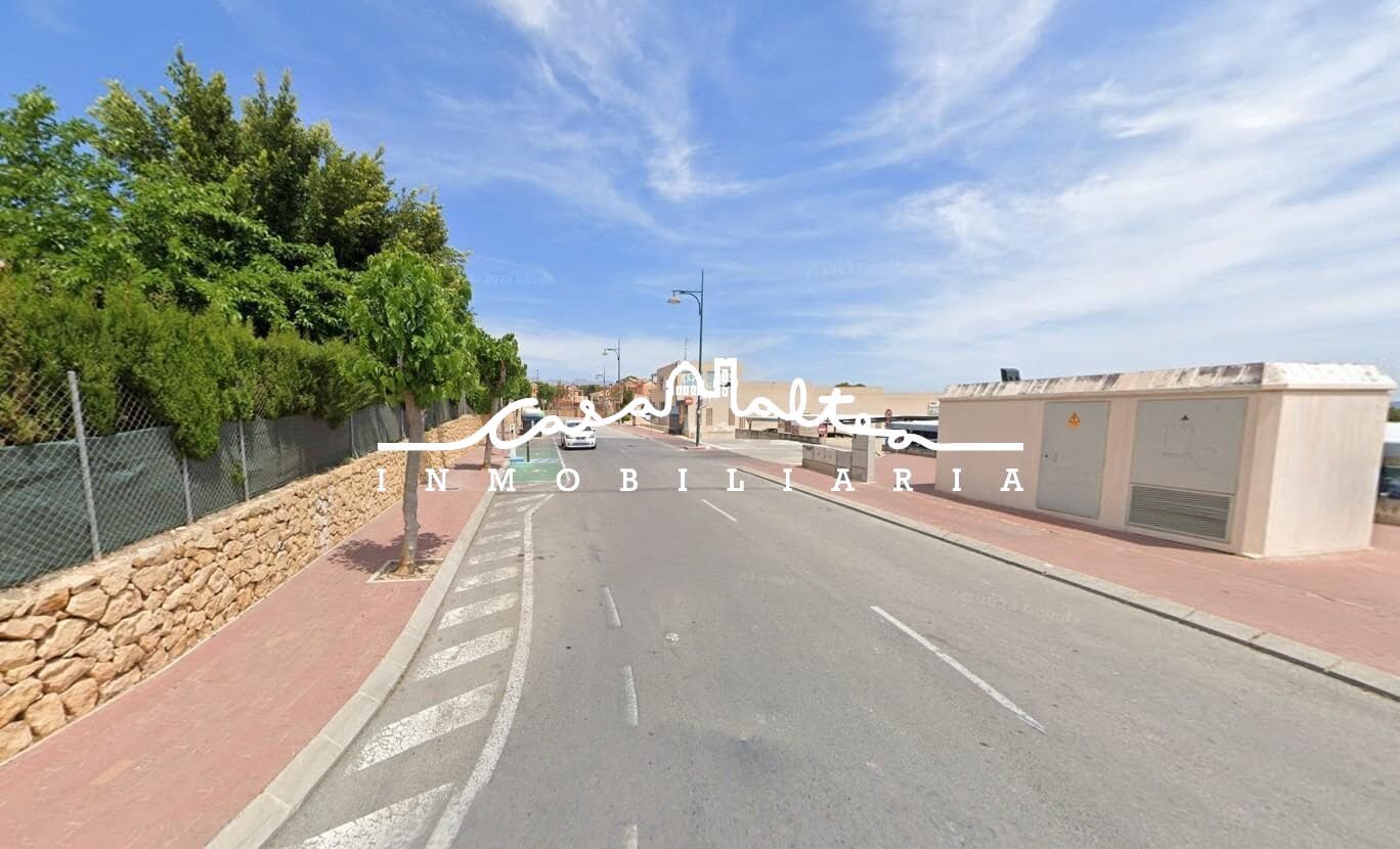 Commercial for sale in La Nucia - € 125,000 (Ref: 9065354)