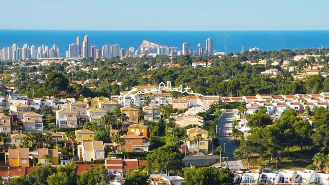 Local Comercial en La Nucia en venta - 125.000 € (Ref: 9065354)