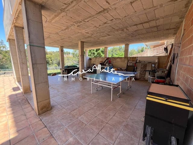 Chalet de 4 habitaciones en Alfaz del Pi / L'Alfàs del Pi en venta - 398.000 € (Ref: 9100870)