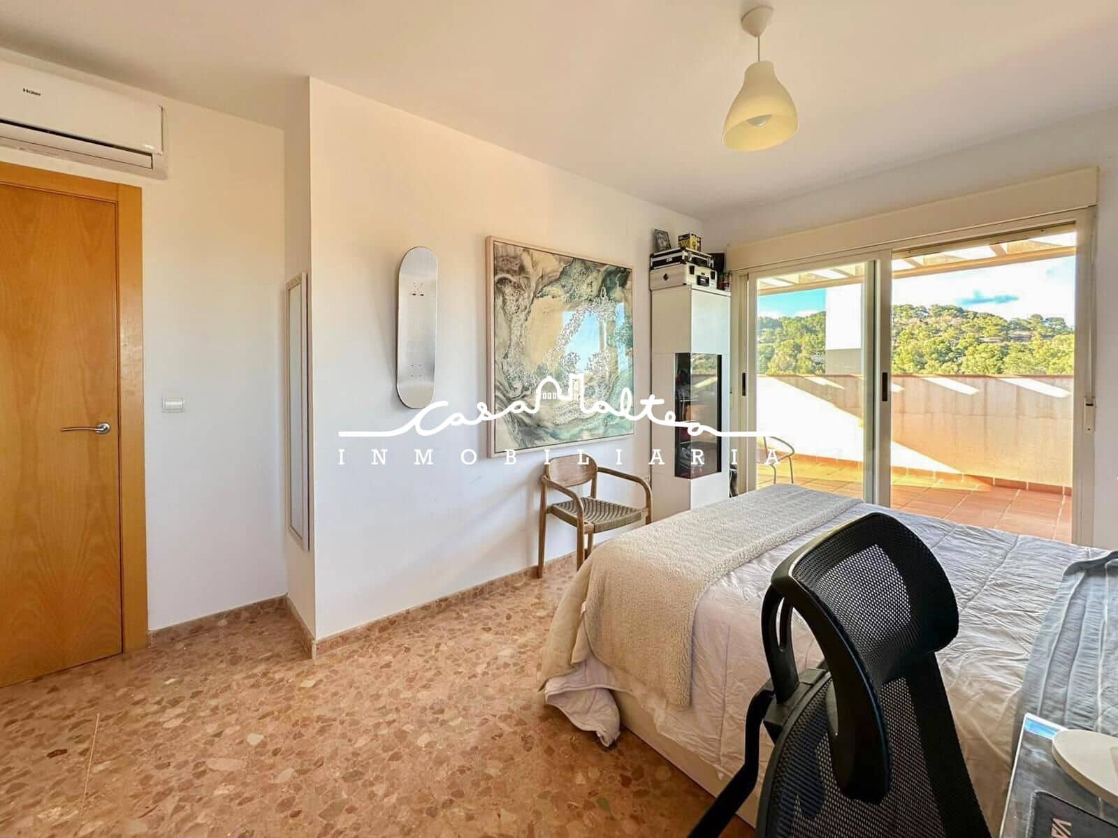 4 bedroom Villa for sale in Alfaz del Pi / L'Alfas del Pi - € 398,000 (Ref: 9100870)