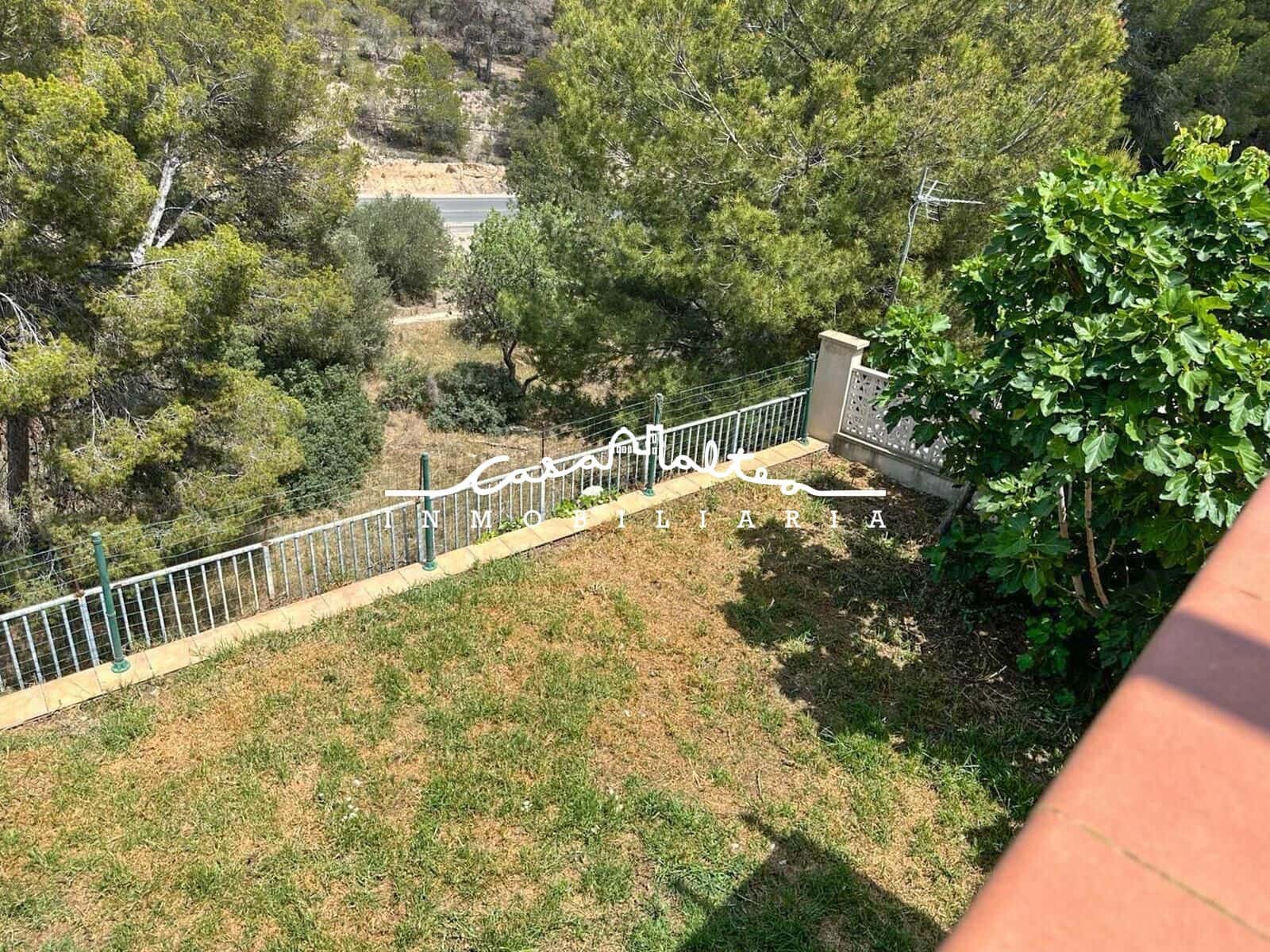 4 bedroom Villa for sale in Alfaz del Pi / L'Alfas del Pi - € 398,000 (Ref: 9100870)