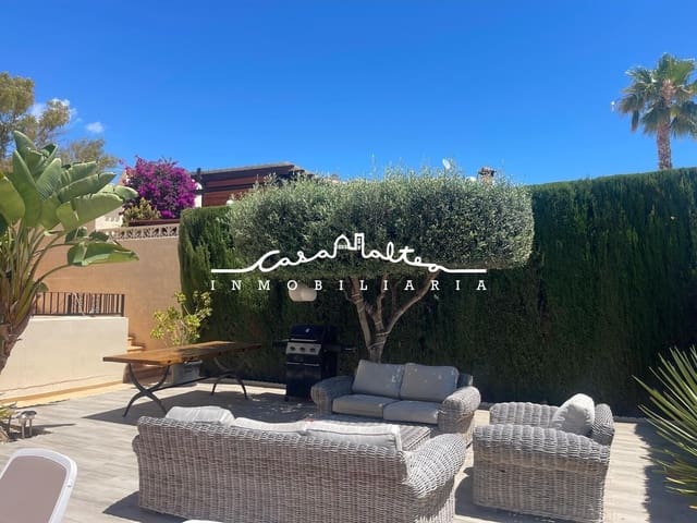 Chalet de 6 habitaciones en Alfaz del Pi / L'Alfàs del Pi en venta con piscina - 725.000 € (Ref: 9108860)