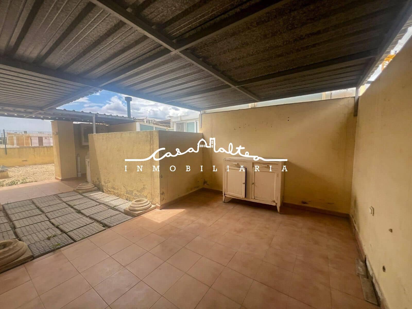 2 bedroom Apartment for sale in Alfaz del Pi / L'Alfas del Pi with garage - € 285,000 (Ref: 9147327)