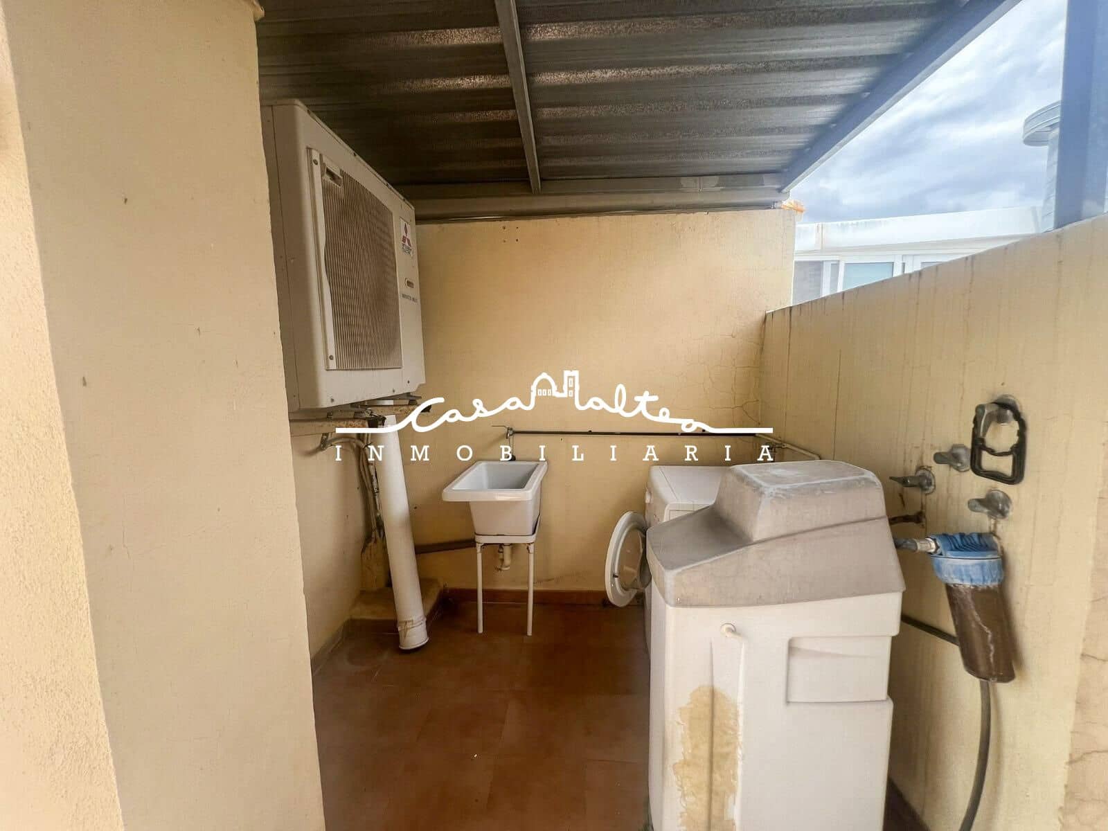 2 bedroom Apartment for sale in Alfaz del Pi / L'Alfas del Pi with garage - € 285,000 (Ref: 9147327)