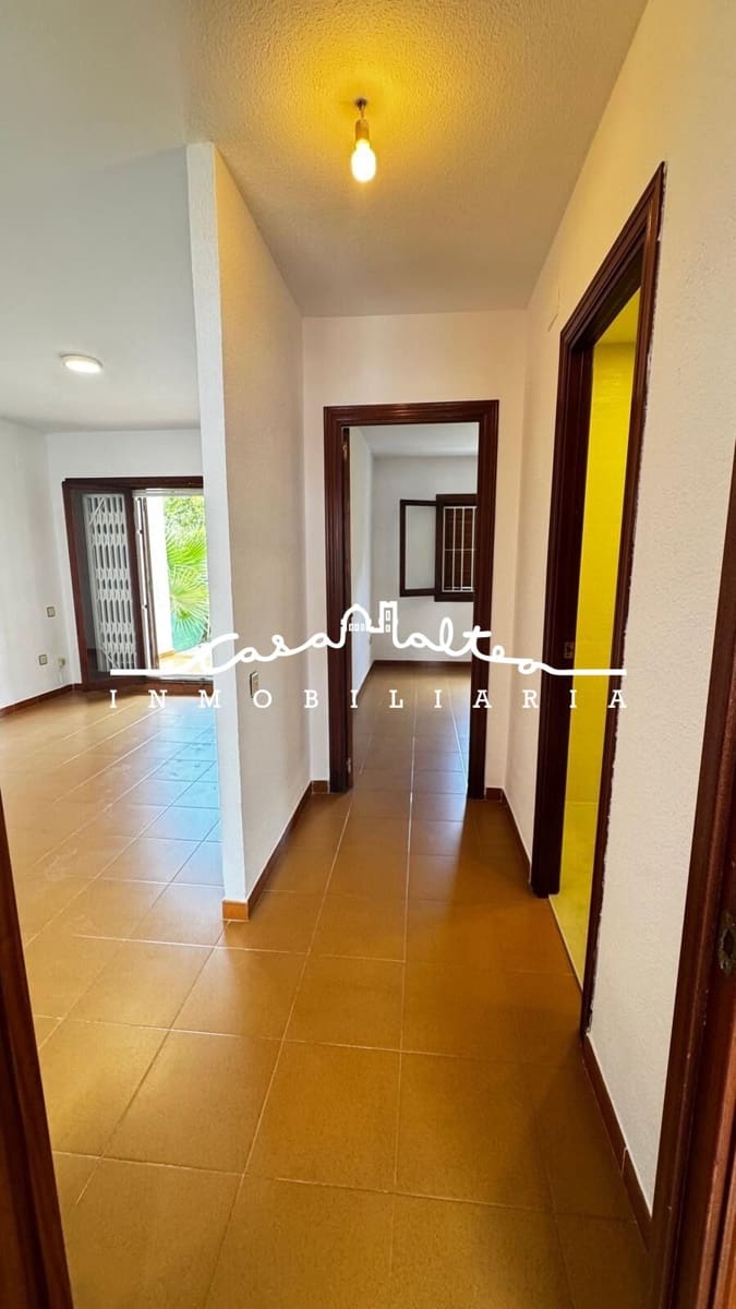 2 bedroom Apartment for sale in Alfaz del Pi / L'Alfas del Pi - € 235,000 (Ref: 9161173)