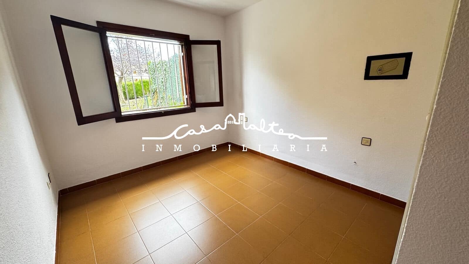 2 bedroom Apartment for sale in Alfaz del Pi / L'Alfas del Pi - € 235,000 (Ref: 9161173)