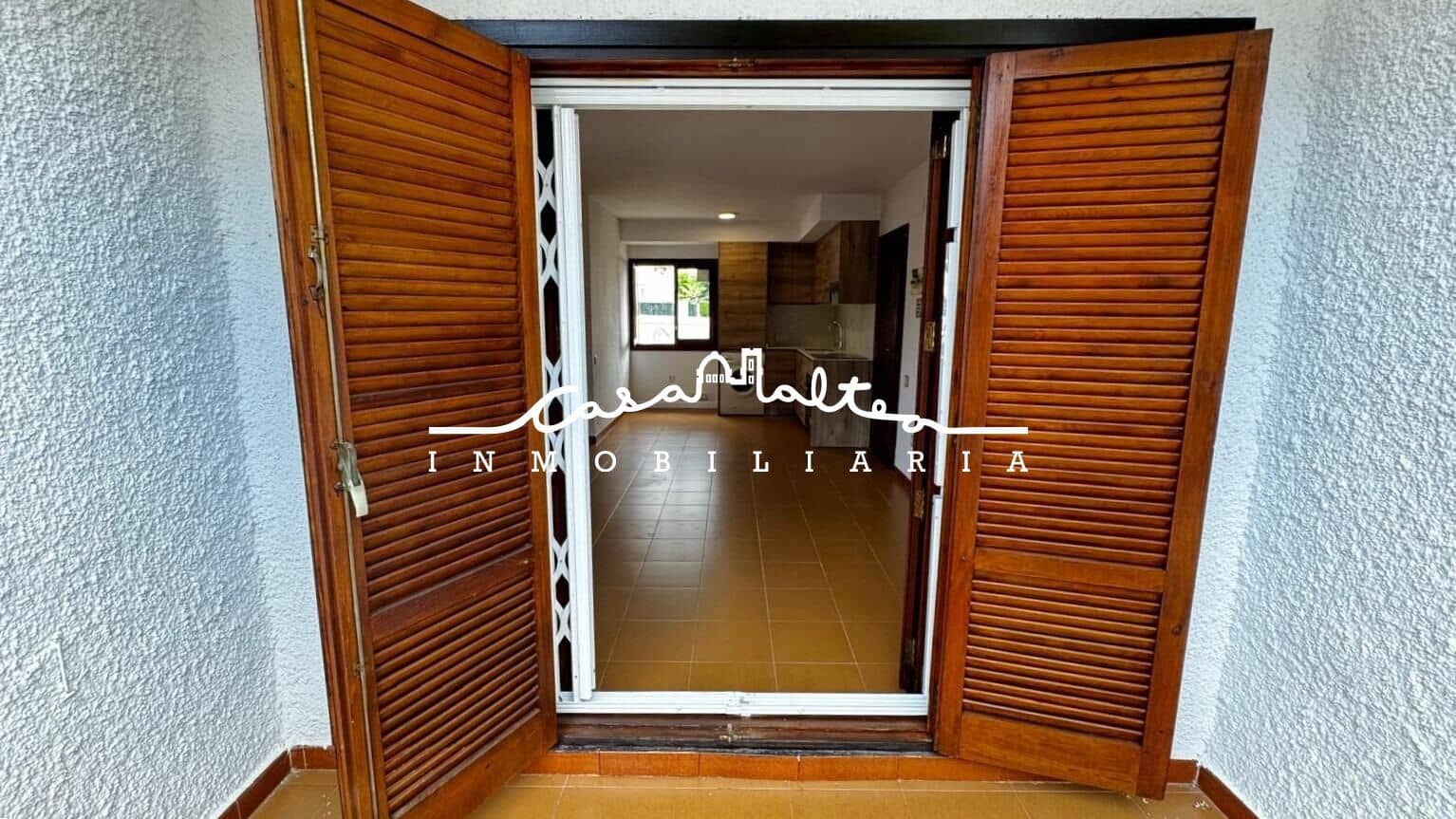 2 bedroom Apartment for sale in Alfaz del Pi / L'Alfas del Pi - € 235,000 (Ref: 9161173)