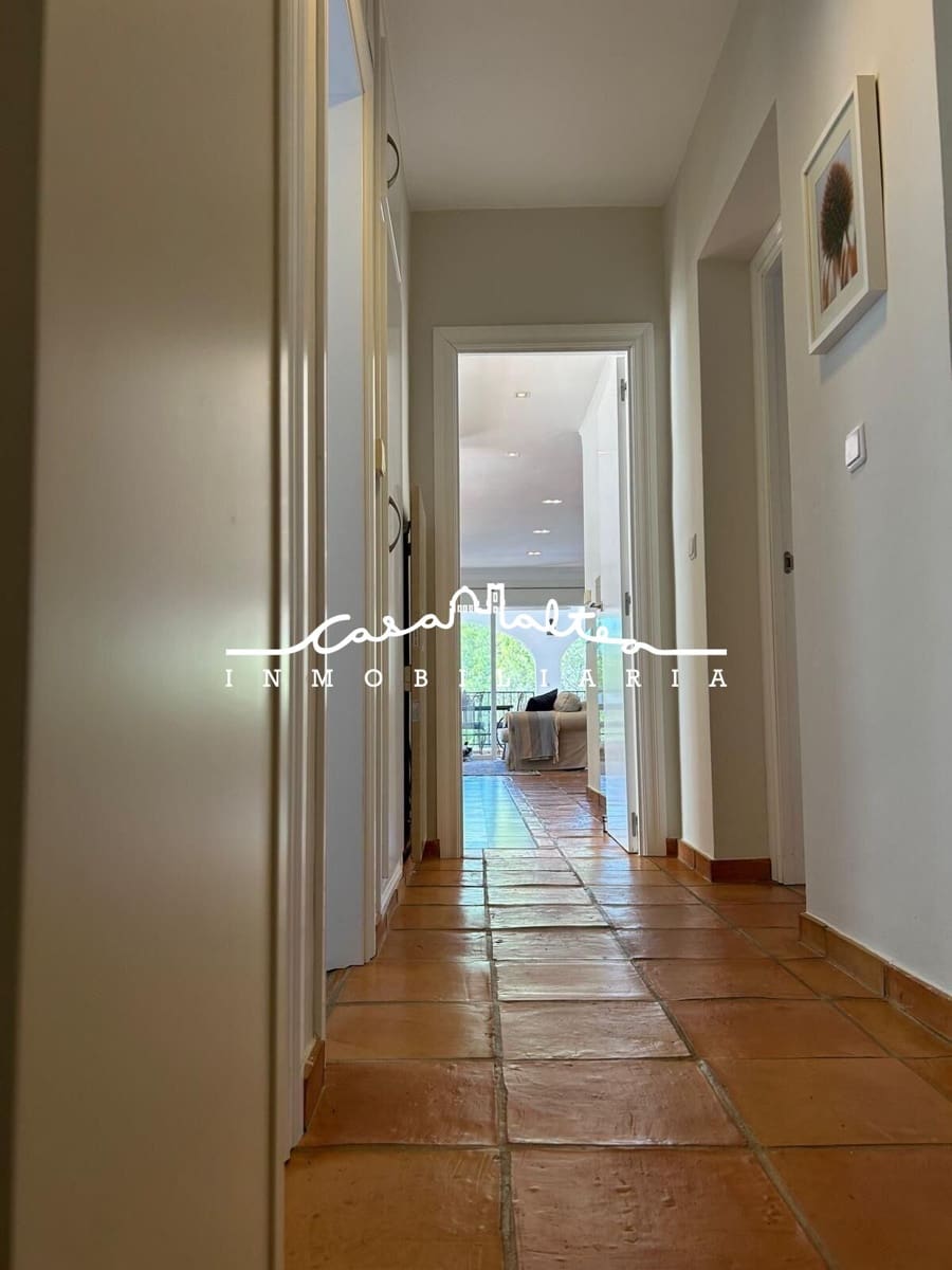 5 bedroom Villa for sale in Altea la Vella with pool garage - € 750,000 (Ref: 9163947)